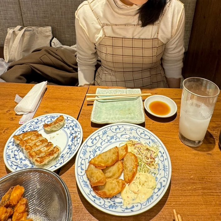 ramu_sta's tweet photo. 餃子巡りに付き合って https://t.co/rcUuZNIs9a