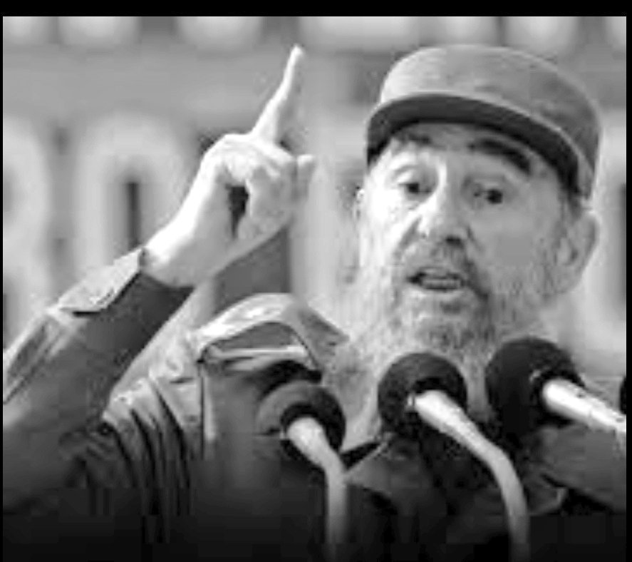 CubacooperaTlCo's tweet photo. "El bloqueo es cruel, es duro, es una medida impuesta contra el pueblo, contra hombres, mujeres, niños; el bloqueo es, incluso, un acto genocida".
Fidel Castro 
#CubaCoopera #CubaVsBloqueo #YoSoyCuba https://t.co/ERe6P67O7a