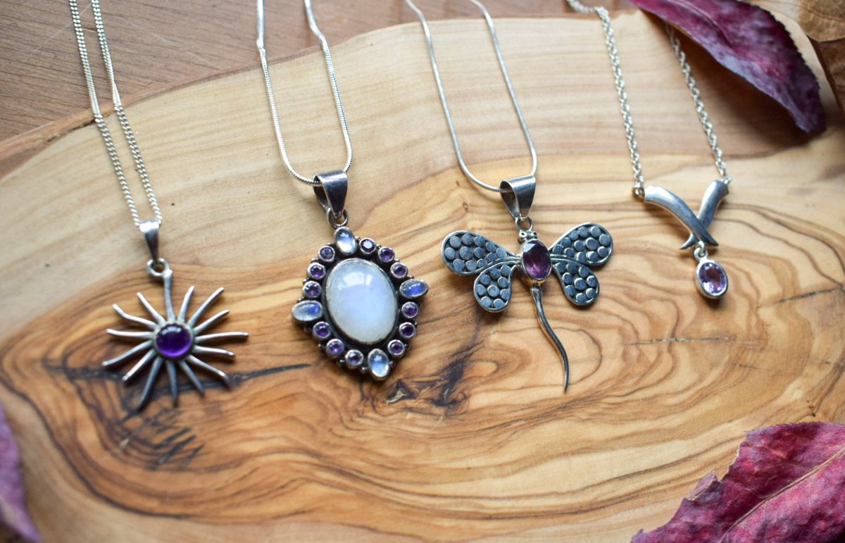 amanteboutique's tweet photo. There's just over a week to get your orders in before I take my holiday break โบ๏ธ
If you're looking for gifts or to treat yourself to something new yet sustainable, make sure to take a look ๐ฅฐ
Postage is free ๐โจ๏ธ
#UKGiftHour #UKGiftAM https://t.co/EAVrtoaU0V
