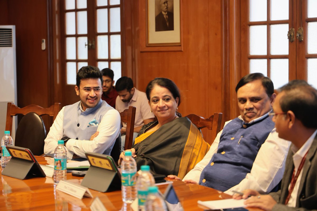 Tejasvi Surya tweet media