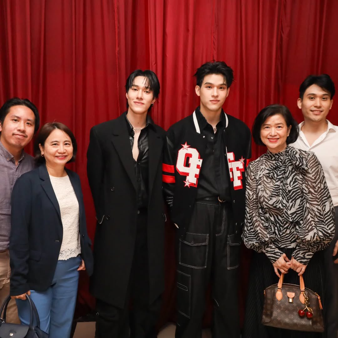 skynanipic's tweet photo. Nani with sky family 🥹🥰

#ANESSAWithSKYxEVEANDBOY
#สกายนานิ #SkyNani #hirunkit_  #skywongravee https://t.co/3JnKUQeUVn
