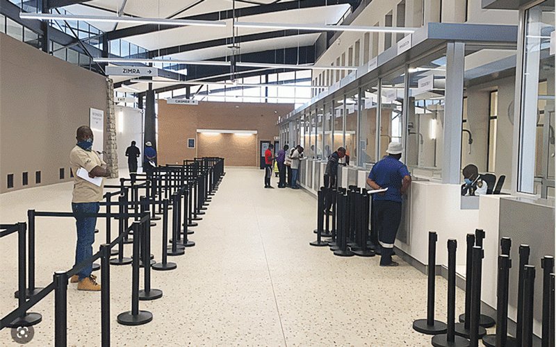 1/4 It is mandatory for travellers and cross border traders to declare all goods at ports of entry. 

This includes items purchased abroad, personal belongings, and any goods intended for commercial purposes.