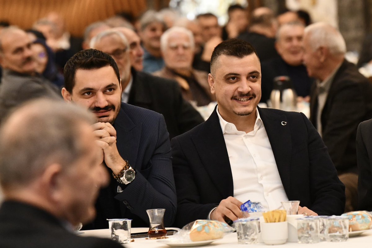 caglayancgty's tweet photo. AK Parti Kocaeli 8’inci İl Delege Buluşmasında, teşkilatlarımızın birlik ve beraberliğini daha da güçlendiren verimli bir buluşma gerçekleştirdik.

Ortak akıl ve samimi gayretle yolumuza kararlılıkla devam ediyoruz!  🇹🇷 https://t.co/UXSvFADDA1
