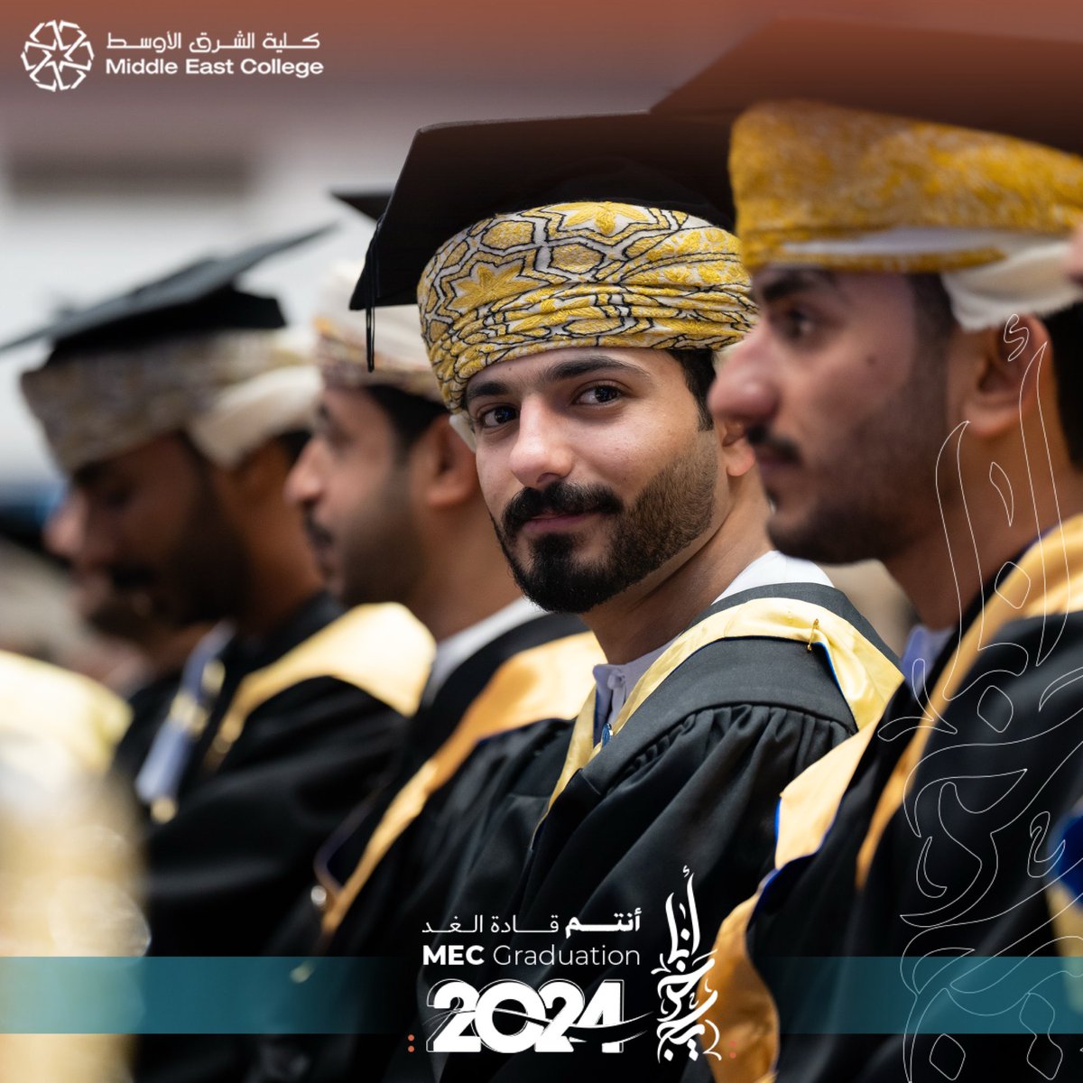 MEC_Oman's tweet photo. سطور من ذهب تُكتب بحبر الإنجاز ✨ خطوة واثقة نحو المستقبل، حلم يتحقق، وطموح يعانق السماء.
#أنا_خريج
#MECGraduation https://t.co/fAwtviNX6Z