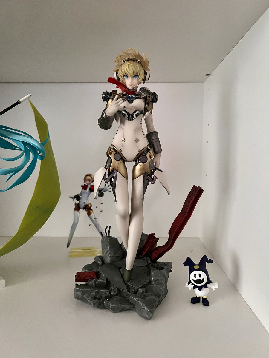 xNorminator's tweet photo. Finally got Aigis! https://t.co/moGB3sDeK7
