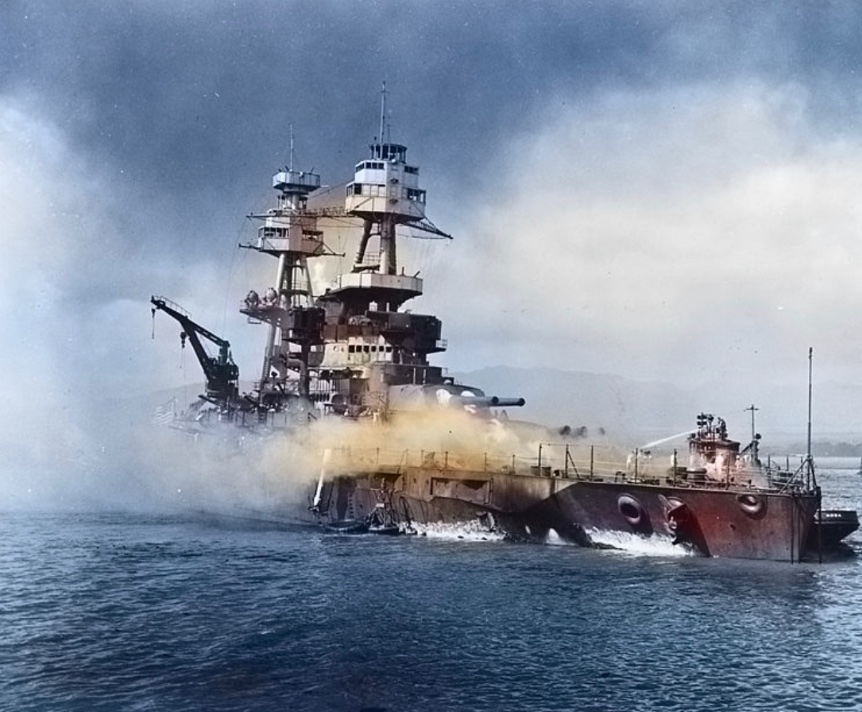 Jason_R_Burt's tweet photo. 83 years ago today, the band from the USS Nevada was playing the national anthem when the Japanese attacked Pearl Harbor. 🇺🇸

The band members &amp; Marine Color Guard remained in formation until the last note of the anthem, despite being strafed by a Japanese plane. ⚓️ https://t.co/1EC6TQlJUu