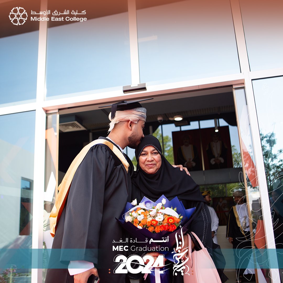 MEC_Oman's tweet photo. رحلة من العلم والكفاح أثمرت نجاحاً، شكراً لكل من آمن بي ودعمني 🎓🤍.
A journey of knowledge and struggle that resulted in success. Thank you to everyone who believed in me and supported me.
#أنا_خريج
#MECGraduation https://t.co/EHbEfzuWIa