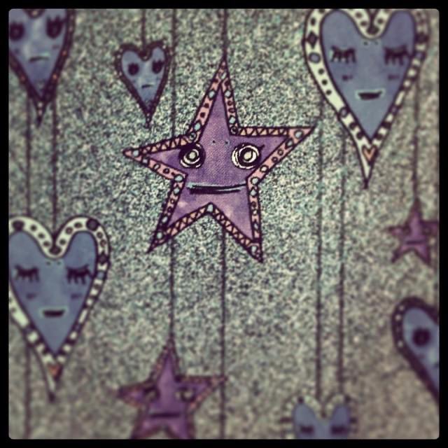 mitsubachi_z's tweet image. 『櫁蜂からのお知らせ』

櫁蜂は今年の7月末に膵臓癌(すいぞうがん)の告知を受けました。肝臓への転移もあり、抗がん剤治療を受けながら日々を過ごしています。
余命は1年とのことです。…