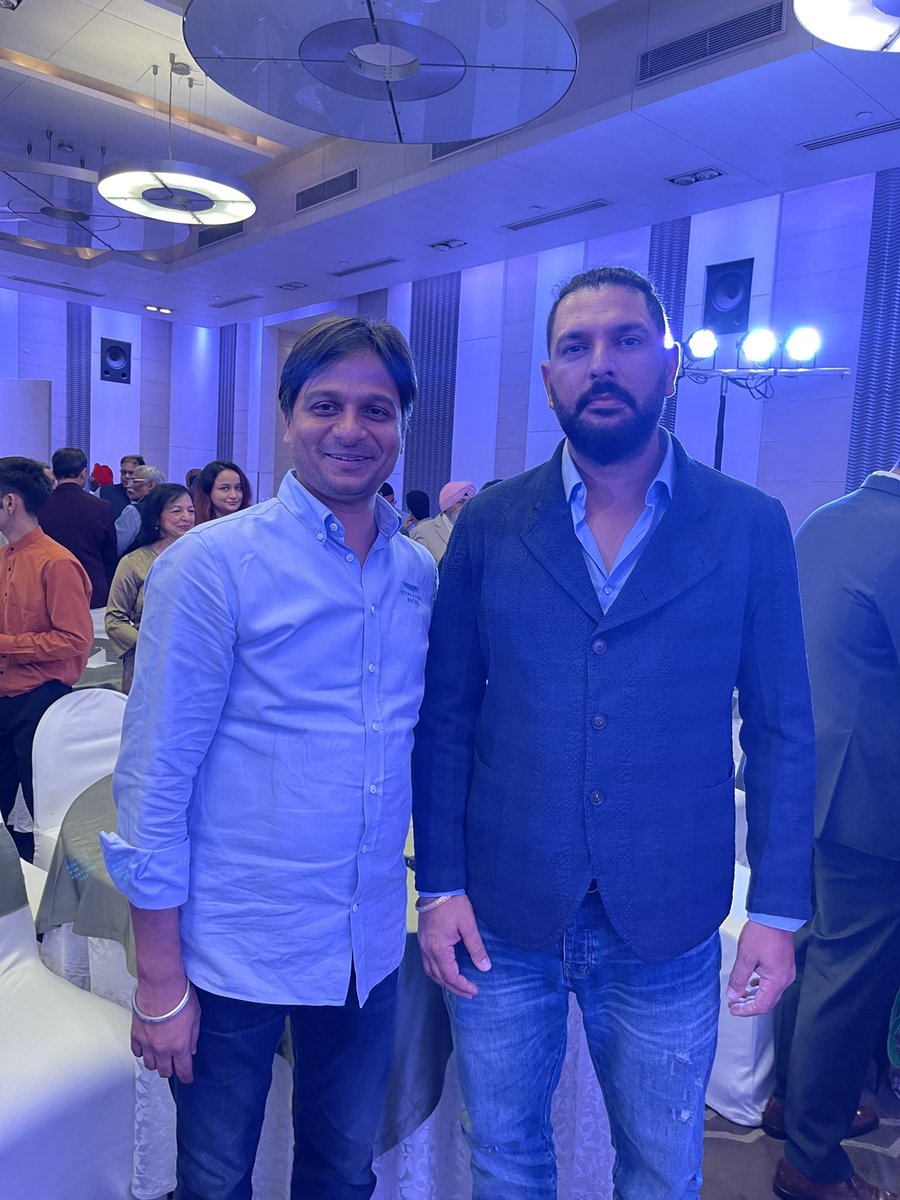 akashdeepspeaks's tweet photo. My favourite Yuvraj Singh https://t.co/1G1VozjIRD