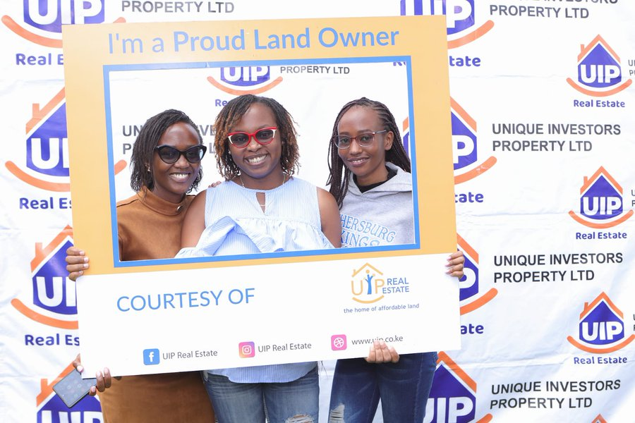 uipKE's tweet photo. Ndiyo! Hayawi hayawi, huwa! Hakika leo ni siku aliyoipanga Bwana, na wawekezaji wetu wa konza watashangilia na kufurahi ndani yake.   #TitleDeedsWithUIP https://t.co/RkNygcSR7Y