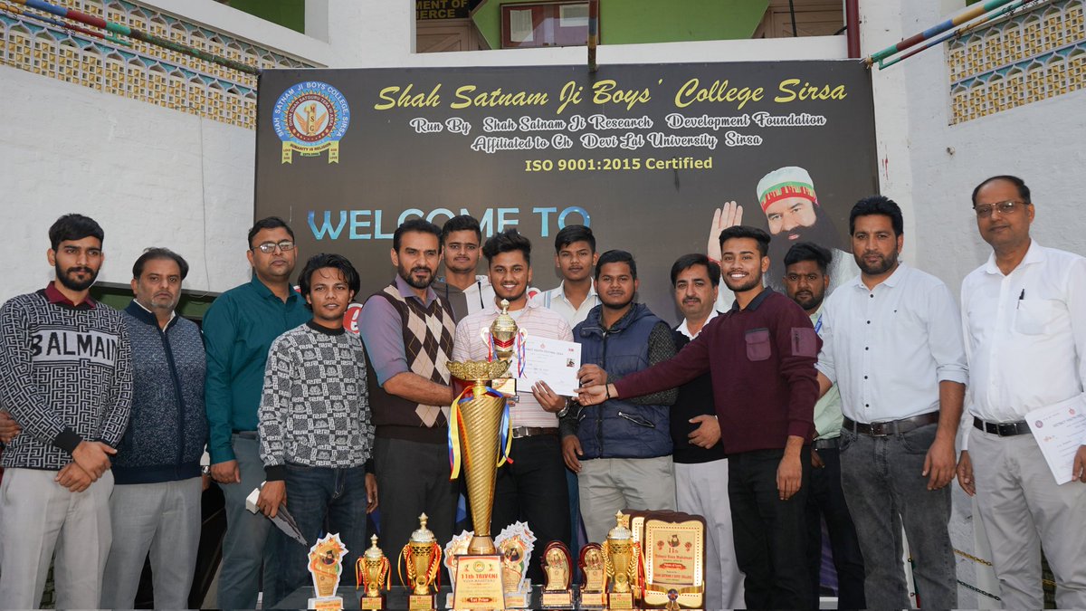 ssjboyscollege's tweet photo. Winner students of Youth festival held at Chaudhary Devi Lal University, are honoured by Principal of Shah Satnam Ji Boys College, Sirsa

#SSJBC #shahsatnamjiboyscollege #CDLU #YouthFestival  #CulturalActivity #CulturalProcession #CulturalEvent #Haryana #Dance #HaryanviDance https://t.co/BJ8YFVWeXM