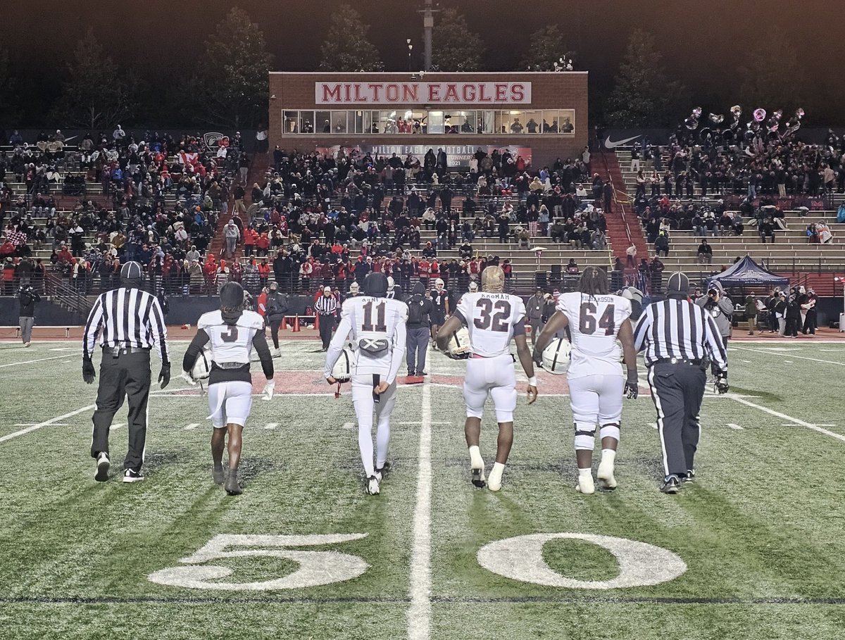 The Rocker Lee tweet media