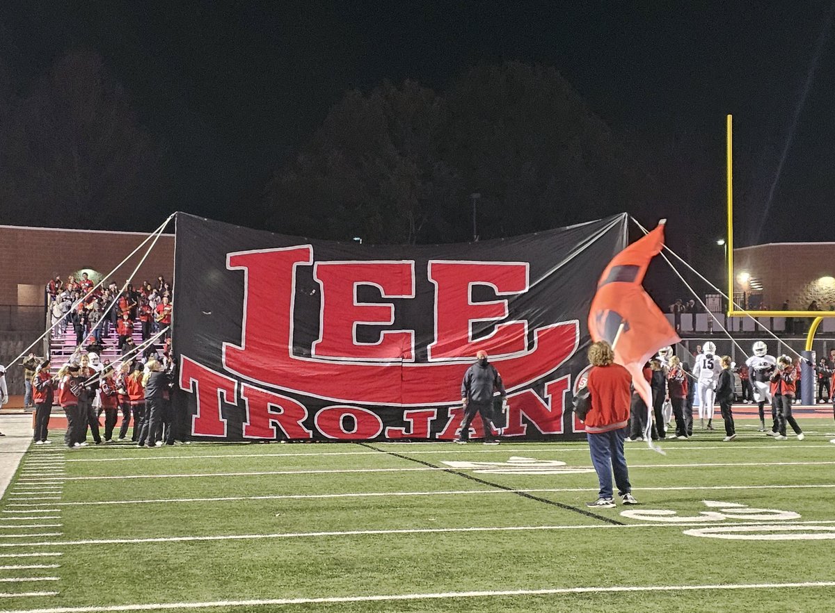 The Rocker Lee tweet media