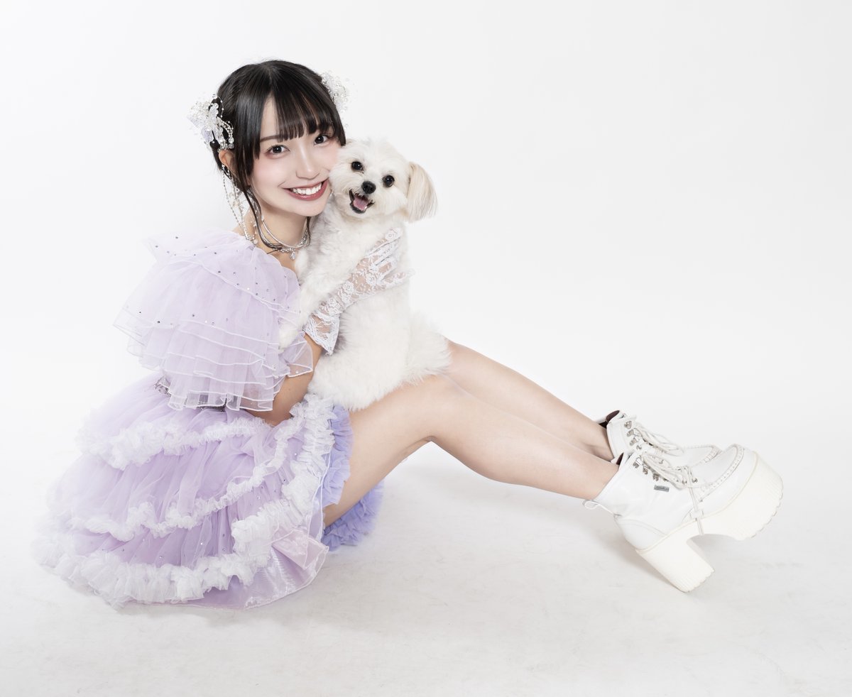 Hi! I`m Moa Tsukino💜
I am a Japanese idol and bassist!
I am also active in SNS.
I would be happy to follow X!

アイドルでベーシストの月野もあです💜
SNSでも活発に活動しています！
応援してもらえたら嬉しいです！ https://t.co/ZoA0OiJuNp