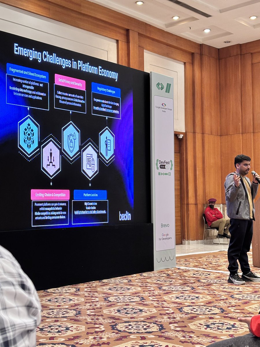 ShrutiS91283501's tweet photo. DevFest में कोड लिखा, दोस्त मिले, और फ्री स्वैग ने दिल जीत लिया!
जहां सीखने के साथ मस्ती हुई, और टेक्नोलॉजी का जादू छा गया! ✨🥂
@gdg_noida @brevo_official
#devfest #DevfestBingo https://t.co/YYoc7O6eBu