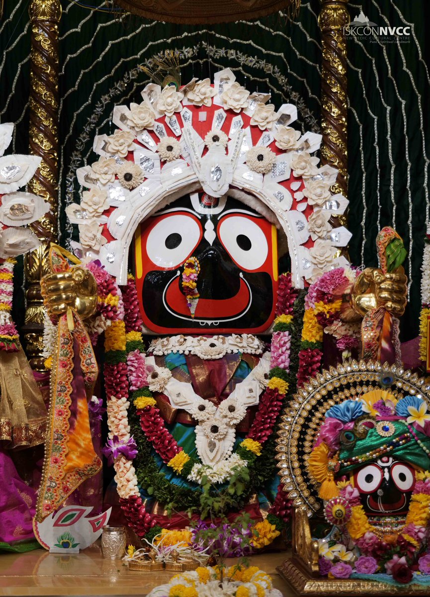 ISKCONPune's tweet photo. 🙏🏽Today's 📿 🗓07-12-2024🙏
🌷Odana-Sasthi Special Darshan🌷
🌷Sri Sri Jagannath Baldev Subhadra🌷
🚩@ISKCONNVCCPune🚩
.
.
#ISKCONNVCC #ISKCONPune #ISKCONNVCCPune #ISKCON #7thdecember #7thdecember2024 #Saturday #Harinaamsankirtan #Radheshyamdas #Radheradhe #Sankirtan #Kirtan https://t.co/DIu9Y9YbZR