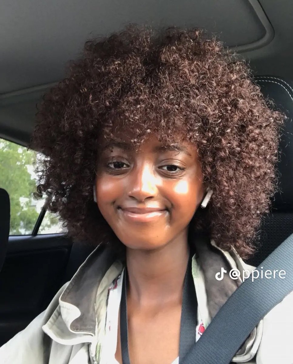 ruby_beauty1's tweet image. Lady Now A Dude, Shares His Journey Of Becoming A Bro! 🤔😕👇🏾