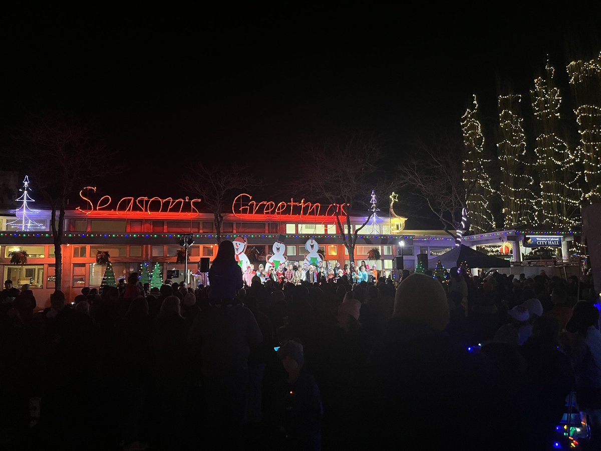 What a wonderful way to kick off the holiday season. Thank you <a href="/cityofcolwood/">City of Colwood</a>, we enjoyed the #Colwood Light Up event. It was so precious to see #sd62 students from each of the #elementary schools in Colwood participate. It’s fabulous to see everyone coming together. <a href="/SD62_Sooke/">Sooke School District</a>