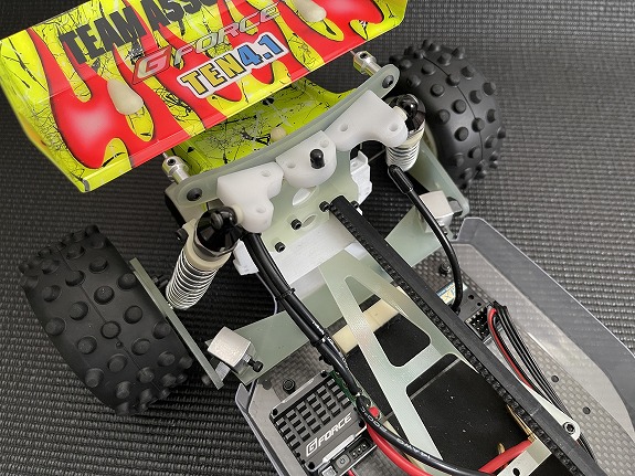 dryhop_ito's tweet photo. 完成!どんどん性能が落ちてそう(笑)
#TEN4
#RC10
#4WD
#トレサス
#モノショック https://t.co/bJN4tgwLqQ