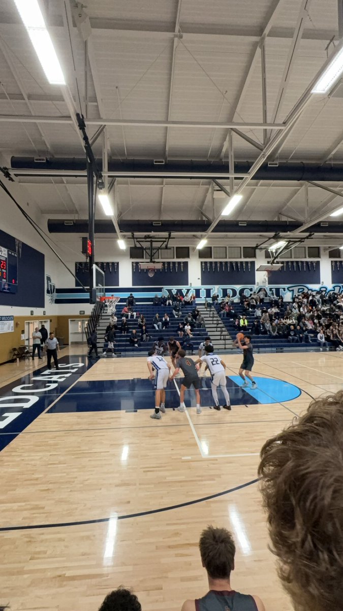 terrence_theman's tweet photo. Many fans were left stunned and confused earlier as the boys basketball team dropped a close one against DV. There was one clear factor in the game, their ability to keep #20 away from the ft line. They held Vaucher to a career low 27 free throws attempted https://t.co/XeH6HL4MzY