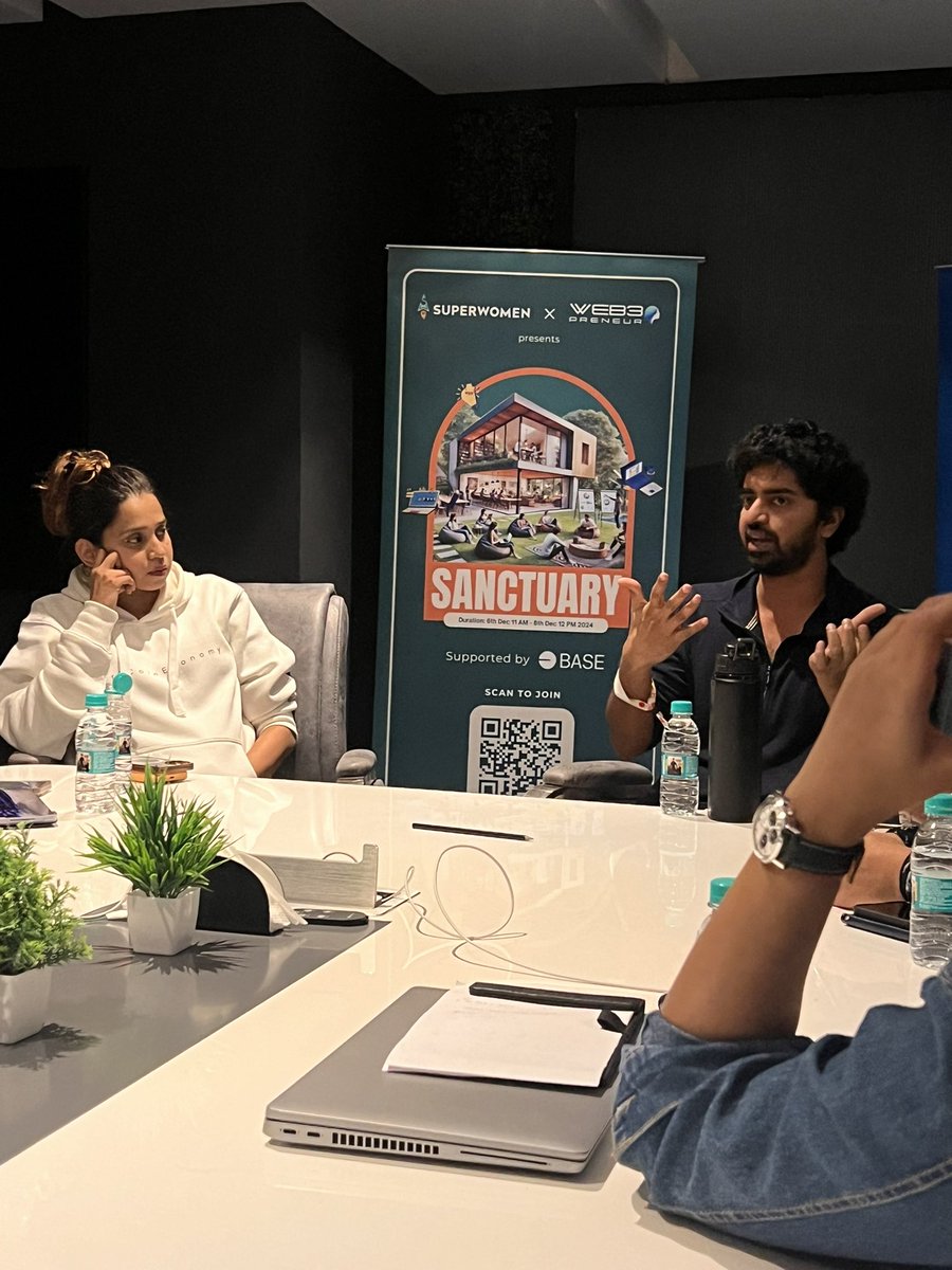 YasminaClement's tweet photo. Friday, 6th: 1st day of Sanctuary with @superwomendao @aditichoprax @Web3preneur_ @base @HelloShreyas @Saxenasaheb @0xAishwary @monad_eco @0xPolygon 👯‍♀️🚀 https://t.co/wfdsfinlRt