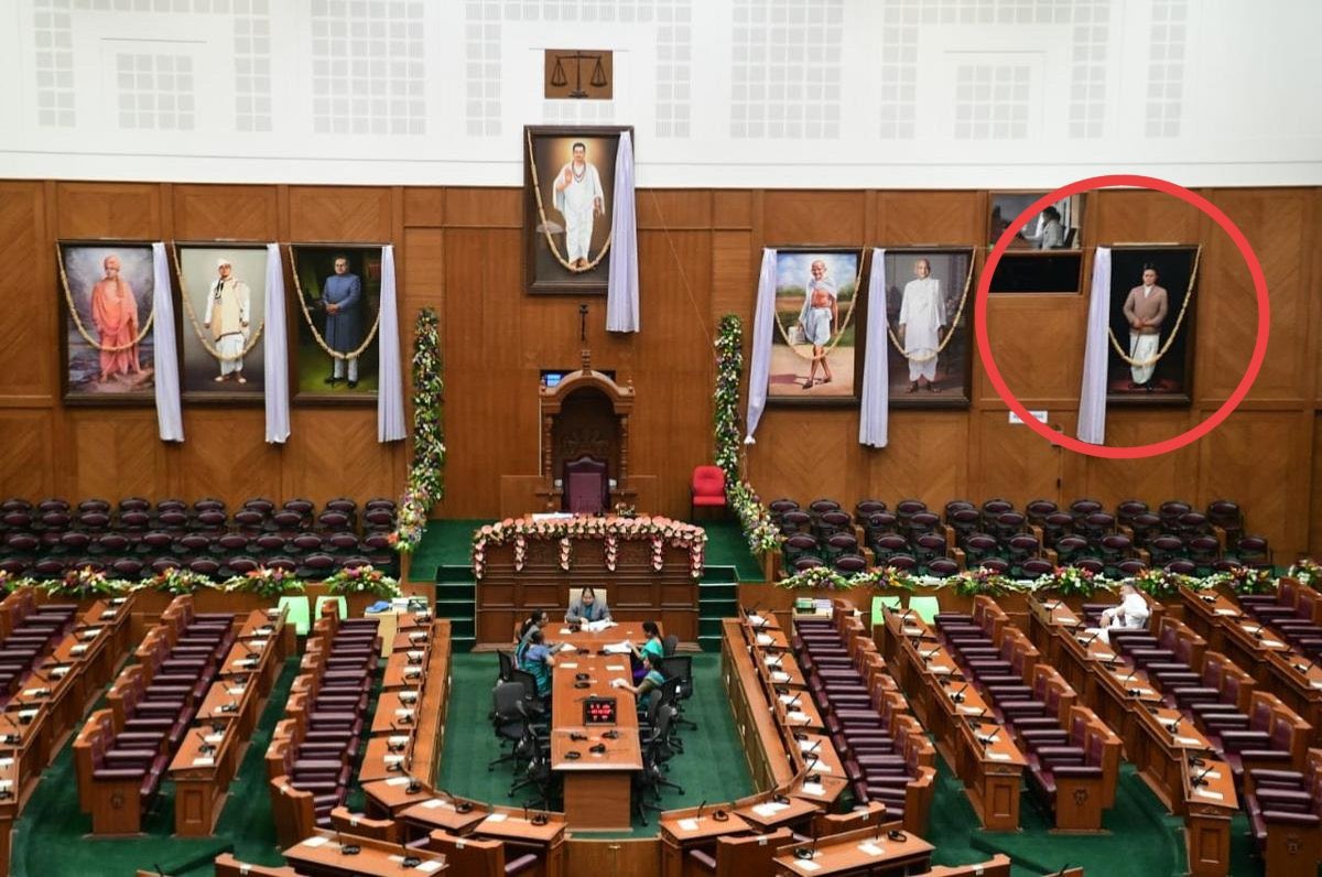 ghoshi_manjeet's tweet photo. All Thanks to Siddha & DK
CONGRESS GOVT's MAJOR STEP.!
Photo of criminal, Nashik collector Jackson assassin and British's Agent #Savarkar's Photo will be removed From Belagavi Assembly on Monday.
#KarnatakaWinterSession https://t.co/H2bfdpDcSb