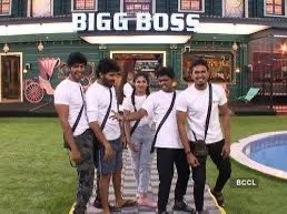 whynotraja's tweet photo. G gang 
Expectation                          Reality 

#BiggBossTamil8 #BiggBossTamil https://t.co/quzb9tv976