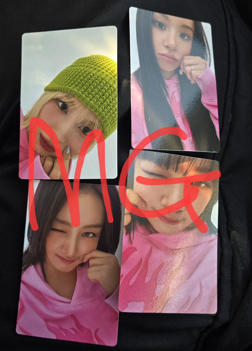 umomo1252's tweet photo. 트와이스 Strategy 공방 포카 포토카드 양도

SELL⭕️
 4pc 22.0
all 8pc 43.0

wts 나연 정연 모모 사나 지효 미나 다현 채영 쯔위 jypshop pop up store twice pobs sell photocard pc fanmeeting 포토카드 음악중심 https://t.co/krdsBlF6db