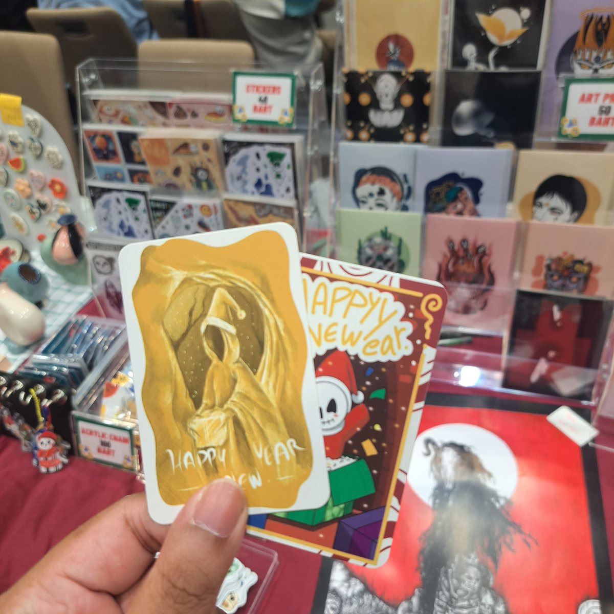 tertrovert's tweet photo. ทำการ์ดอวยพรปีใหม่มาให้ลูกค้าด้วยแหละ มีแค่ 20 อันเต้าอั้น #yolofest2024 #YOLOARTFEST2024 https://t.co/iQdeRSZADD