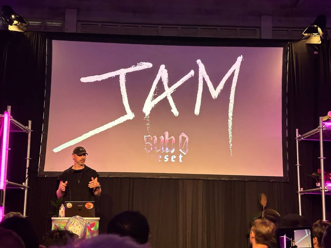 You don't really know JAM as well as you think you do until you've heard <a href="/gavofyork/">Gavin Wood</a> explain it to you.

Well, he did so during the last <a href="/Polkadotsub0/">sub0</a> Conference.

Here are some major highlights from his talk: ⤵️

🧵 🪡