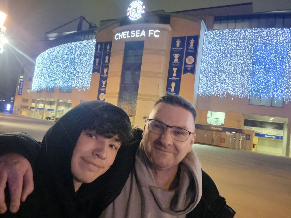 Back in The Big Smoke to tick off another stadium ✅️