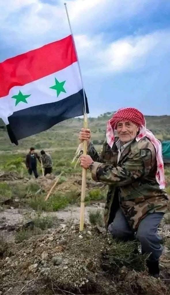 layla1152957's tweet photo. صباح الخير لحماة الثغور صباح الخير للجيش العربي السوري..
#جيشنا_القوي https://t.co/PYES1LofmB