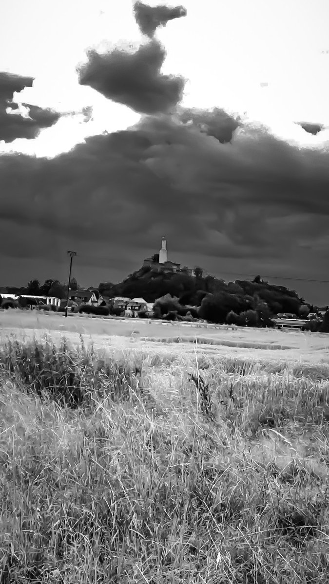HSandriene's tweet photo. #blackandwhite #blackandwhitephotography https://t.co/y5DgukwP2O