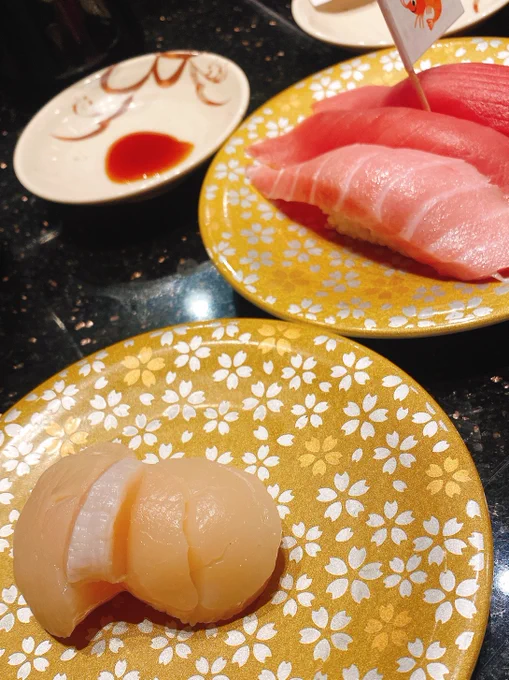 ホタテもうにもめちゃうまい!!! 