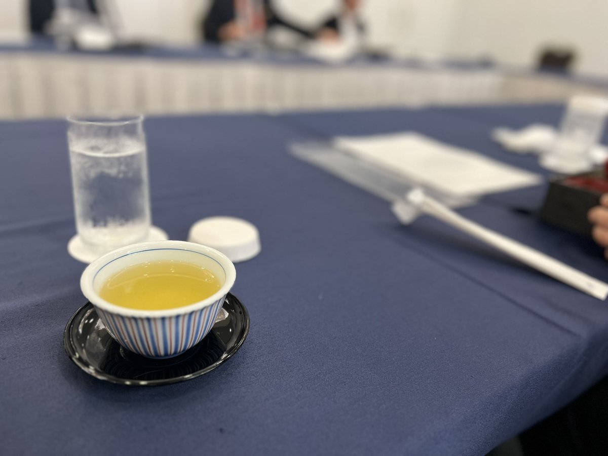 hiroshi0273's tweet image. 膝関節学会にて2024年の発表、出張が終わりました❗️🦵

ﾂｶﾚﾀ

#日本膝関節学会
#sigmax 
#オリンパス 
#faculty 
#arthrex 
#trispreserverose 
#olympus
#medicad 
#東陽テクニカ
#mios 
#膝周囲骨切り術
#arhtroscopicbeltcapsulodesis
#内側半月板逸脱
#半月板縫合
#ABC法