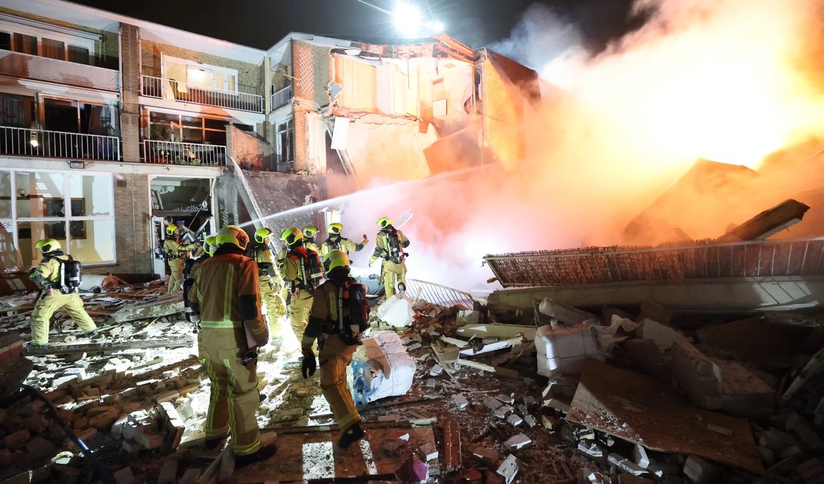 Enorme explosie verwoest woningen in Den Haag
