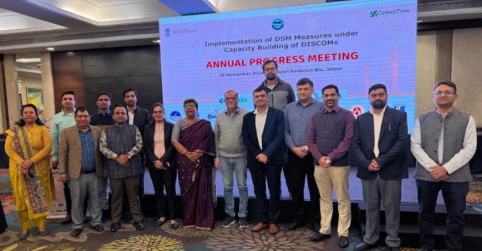 beeindiadigital's tweet image. A successful Progress Review Meeting was held to assess the milestones achieved under the #DSM Program in the North Zone. The meeting brought together representatives from key stakeholders, including #DISCOMs along with the Project Management Agency (GreenTree Global).