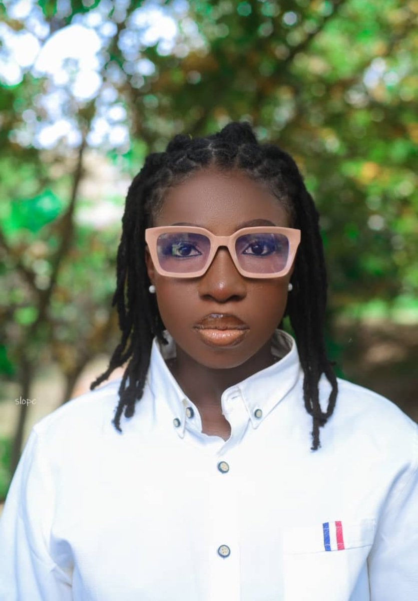 LibertyHillsNg's tweet photo. Happy Birthday to our Minister Ayomide Marcel @akinsolaayomide. May God crown all your efforts with success, and may the grace of God cause favour and honour to rest on your life. To our future Bank CEO, and MoF, Happy Birthday, Money Woman🎂.
#LeadingLights https://t.co/39dABm0YAq