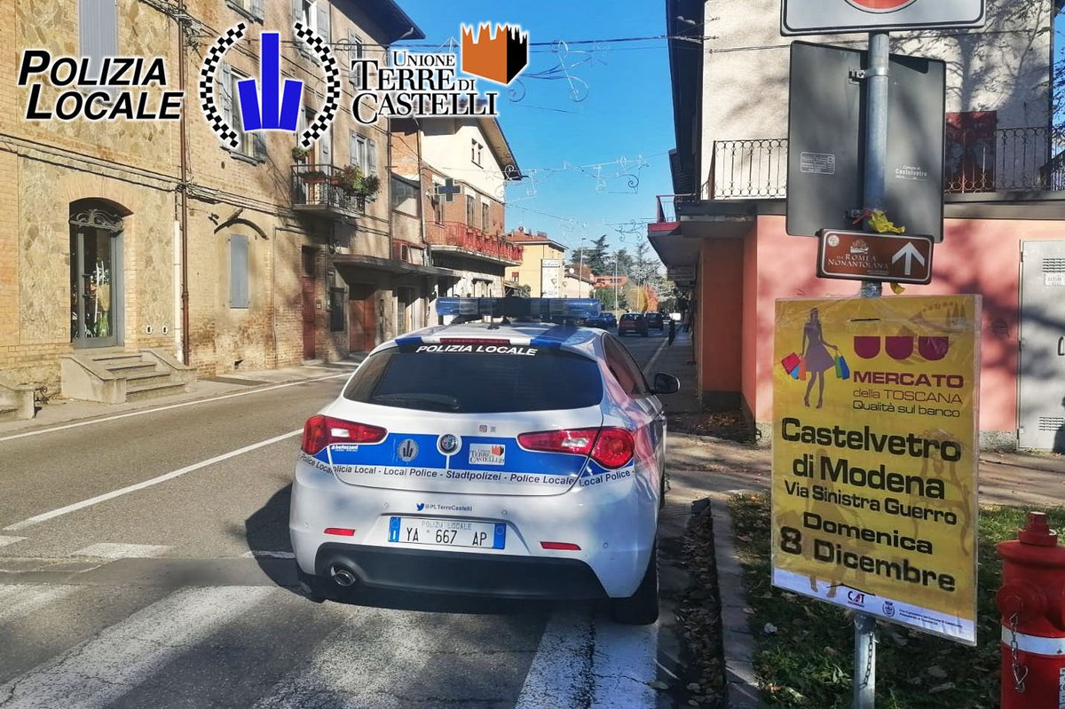 PLTerreCastelli's tweet photo. #PLinforma #viabilità
#Domenica #8dicembre si svolgerà a #CastelvetrodiModena una nuova edizione del #MercatodellaToscana.
Divieto di transito e di sosta con rimozione su via Sinistra Guerro #SP18 e diverse altre vie del centro.
Rispettare la segnaletica in loco. ⭕️🚫 https://t.co/BEFQBR5mlg