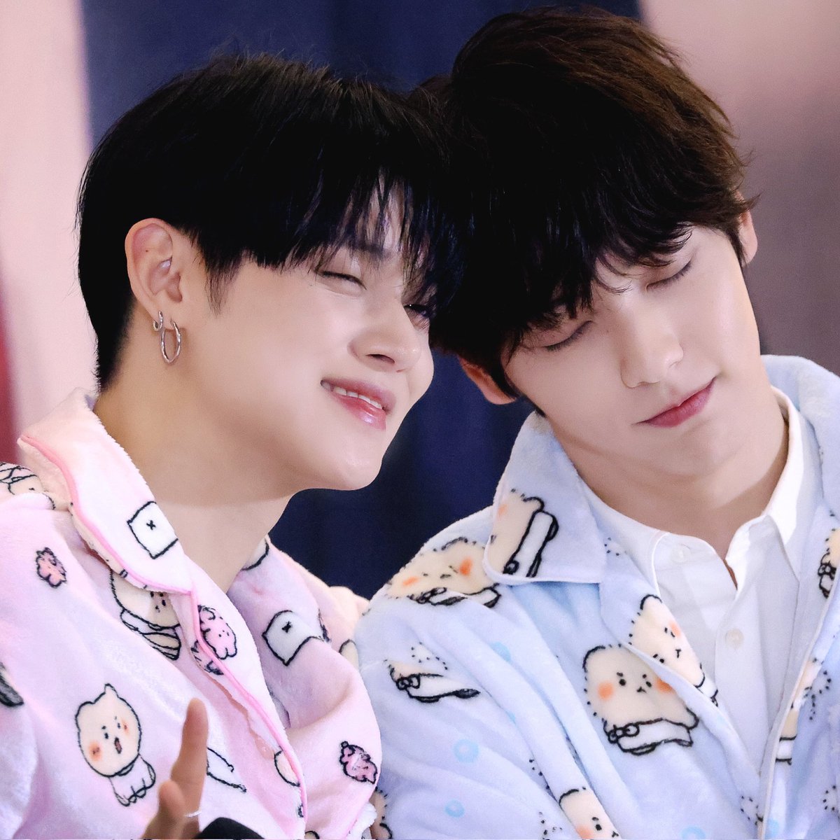 hourlyeonbin's tweet photo. "it feels empty without you here" https://t.co/TEtQiGq911