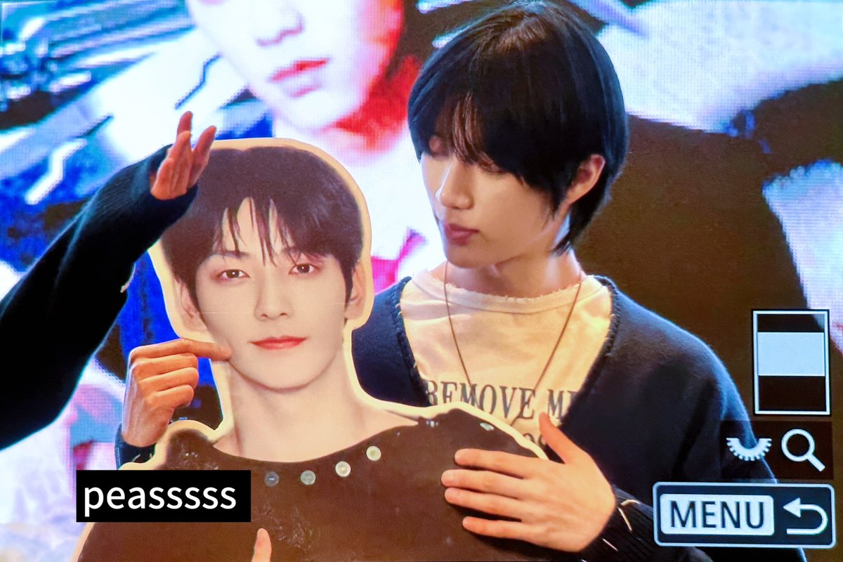 peassssssbg's tweet photo. ❤️❤️

#SOOBIN  #수빈  #スビン
#BEOMGYU #범규 #ボムギュ
#TOMORROW_X_TOGETHER #TXT
#단짝즈 https://t.co/m66WXYA97G