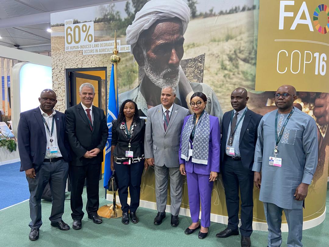 JosefaSacko's tweet photo. At UNCCD @Cop16Riyadh I met Mr Abdulhakim Elwaer, @FAO ADG &amp; Regional  Rep. for Near East &amp; N. Africa. I thank FAO for accepting AU's invite to mobilise investment for Great Green Wall Initiative,the support of #FAODDG underscores its  vital role in promoting #GGWI &amp; Africa's NDC https://t.co/4SzanbHddK