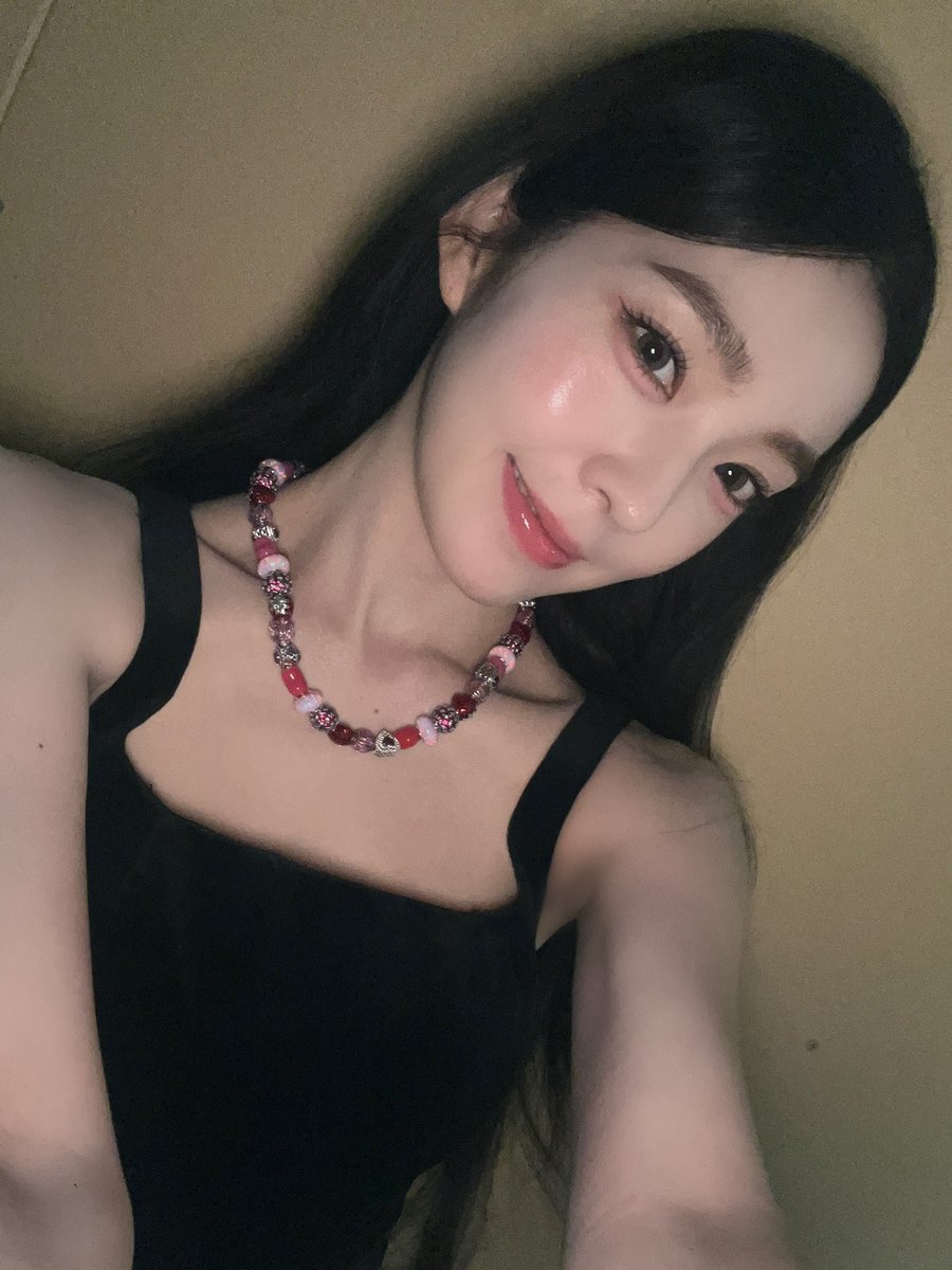 _baemine_'s tweet photo. 𝙼𝚢 𝙷𝚊𝚙𝚙𝚒𝚗𝚎𝚜𝚜 ◡̈  ─  𝗙𝗮𝘃. 𝙼𝚘𝚖𝚎𝚗𝚝 ❤︎ https://t.co/HdurcyFyyN