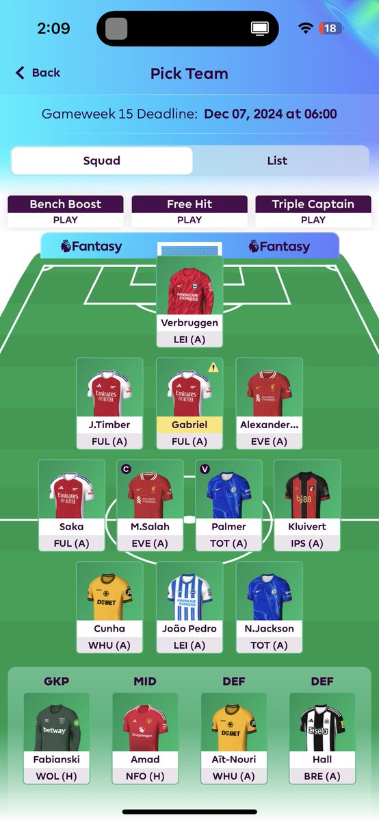ryry1644's tweet photo. @FPL_Zlatan thoughts on team? https://t.co/Bllrk5JHYz