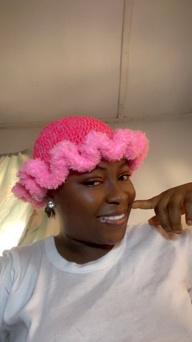 crochey2's tweet photo. I made this too and I can make one for you and your best friend #rufflehat #furrufflehat #pink #Bitcoin https://t.co/urxYPcJ7S3