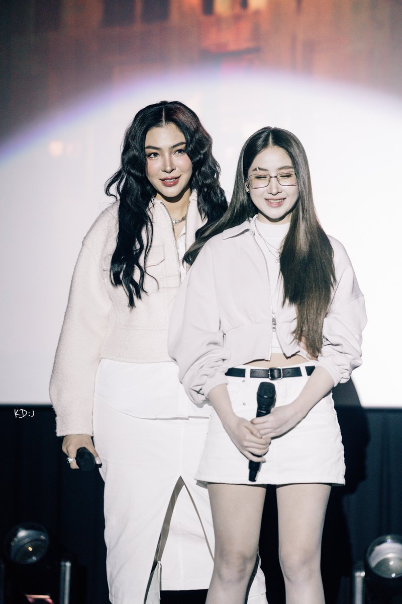 KonD___'s tweet photo. 𝙁𝙤𝙧𝙚𝙫𝙚𝙧 𝙇𝙤𝙫𝙚 🌻🐹🤍

FAYEYOKO FM CAMBODIA
#1STGLFAYEYOKOINPP 
#FayePeraya 
#YokoApasra 
#FayeYoko https://t.co/epKsfW3LKJ