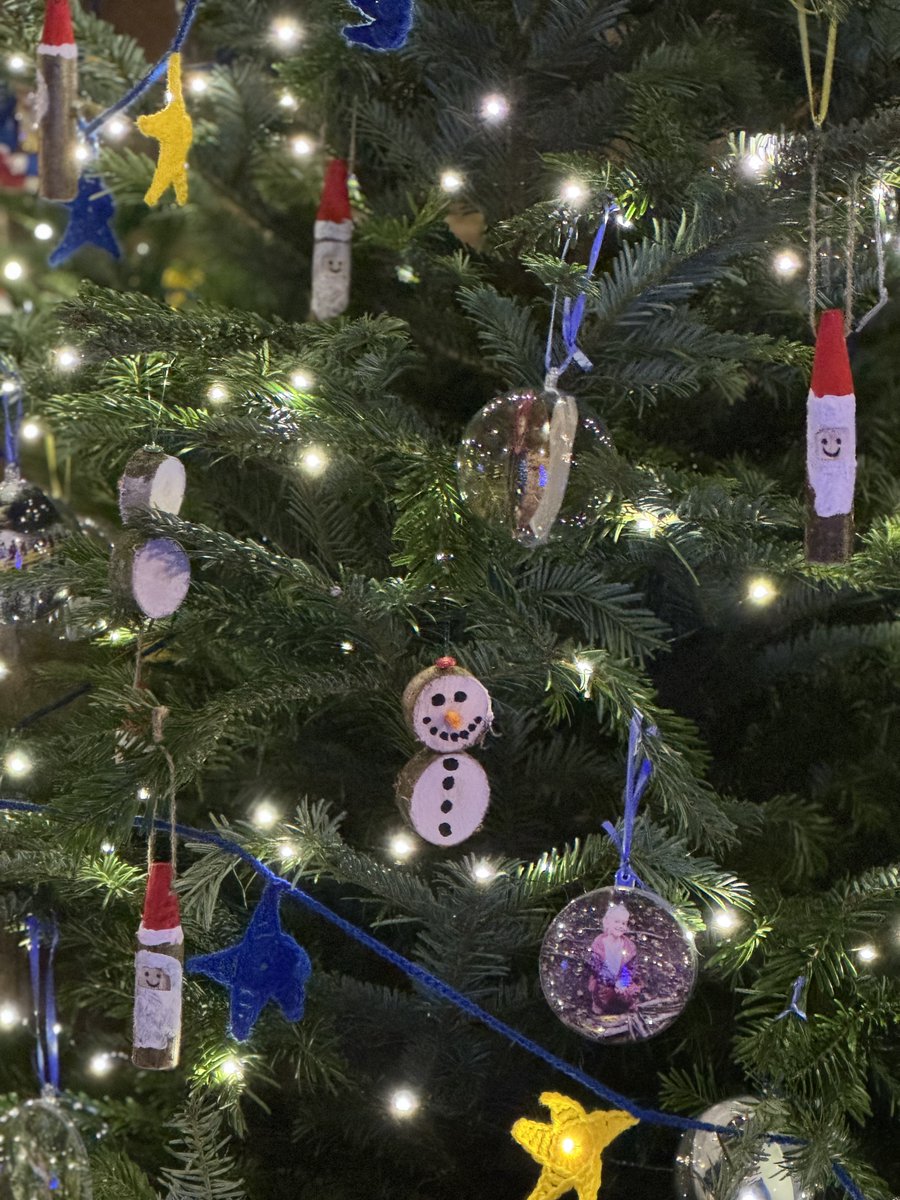 We  are proud to feature in the Worcester Cathedral Christmas Tree Festival! Children crafted all the decorations from wood cut during Forest School. Visit before 7th Jan to see their creativity in action! ✨ #ChristmasTreeFestival #ForestSchool <a href="/WorcCathedral/">Worcester Cathedral</a> <a href="/D0WMAT/">Diocese of Worcester Multi Academy Trust (DoWMAT)</a>