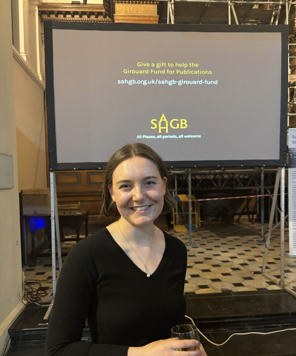 Aoife Stables tweet media