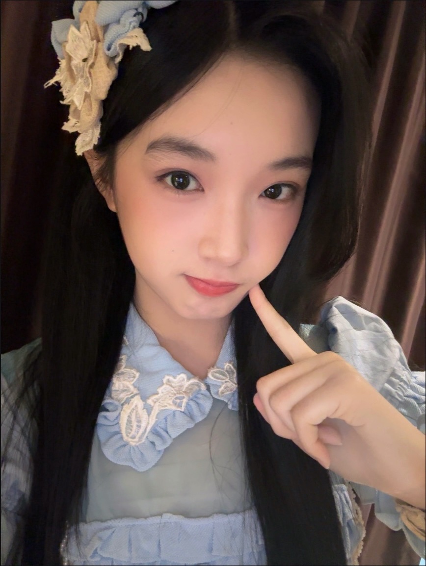 Delynn_JKT48's tweet image. TERIMAKASIH BANYAK MOTION IME!! ❤️‍🔥🤩 jangan lupa minum vitamin yaa 🫶🏻

#TheKey🔑🫂
#Lockey🗝️