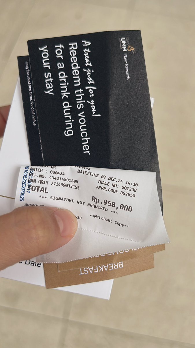 piawpiwpiw's tweet photo. Hello, aku sale kamar yaa ! Harga apart ajaa deh #fwbmlg https://t.co/VK6WDUdmtc
